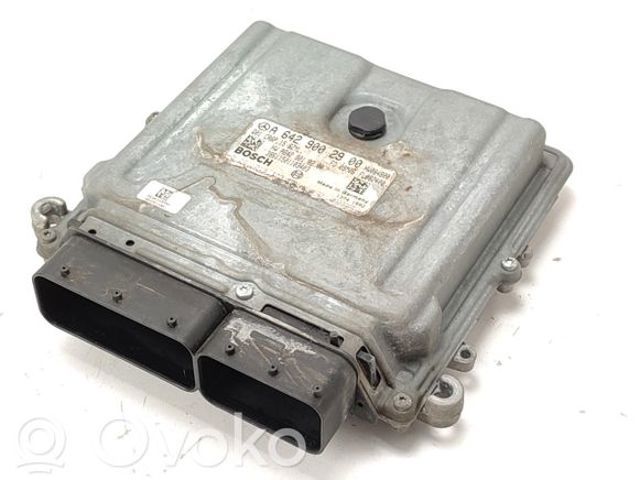 Блок електронного управління 6429002900 MERCEDES