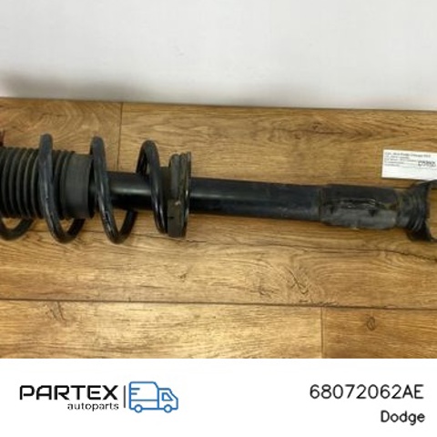 Стійка передня права 68072062AE CHRYSLER