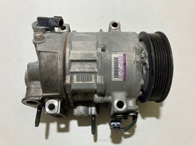 Компресор кліматичної установки 68160395AE CHRYSLER