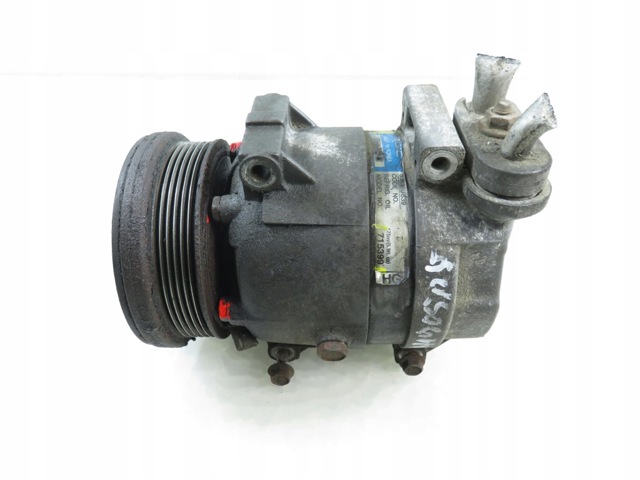 Компресор кондиціонера 715399 GM
