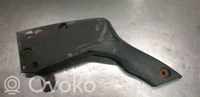 Спідниця заднього бампера 7608847020 TOYOTA