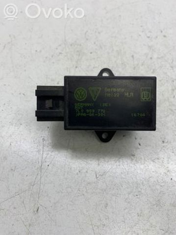 Реле підігріву сидіння 7L0959772 VAG