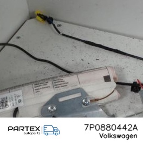Подушка Айрбег спинки сидіння правого 7P0880442A VAG