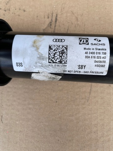 Задній амортизатор 80A616025AD VAG
