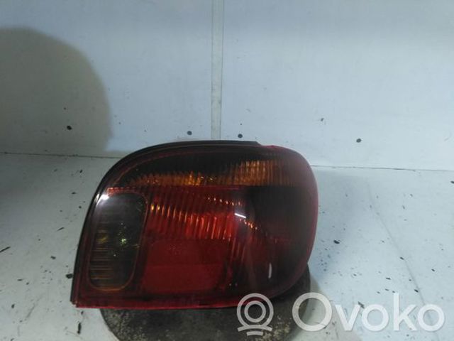 Задні ліхтарі 815510D070 TOYOTA