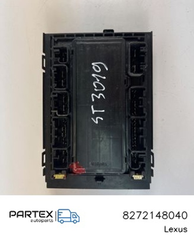 Монтажний блок 8272148040 TOYOTA