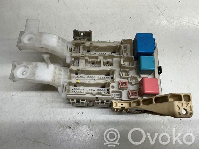 827300D260 Toyota