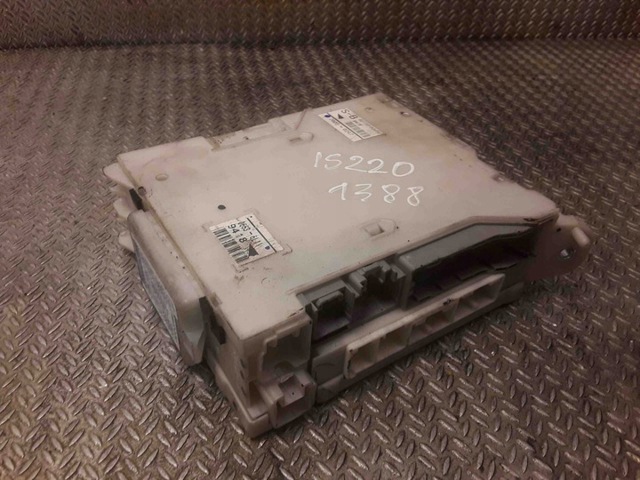 Блок управління комфорту 8273053050 TOYOTA