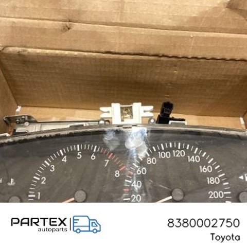 Покажчик напруги (вольтметр) 8380002750 TOYOTA