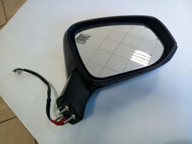 Праве бокове дзеркало 8791042M80 TOYOTA