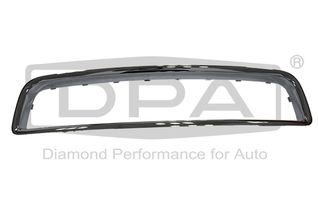 Рамка решітки переднього бампера 88070696202 DIAMOND