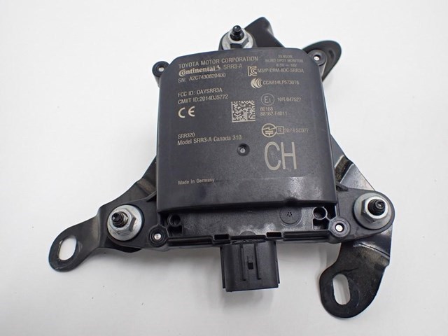 88162F4011 Toyota