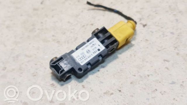 Датчик AIRBAG передній 8E0959643A VAG