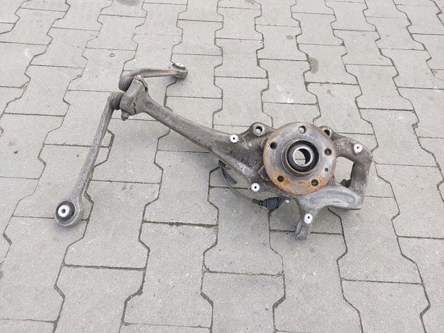 Цапфа поворотного кулака 8K0407257G VAG