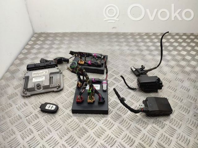 Блок управління бортової мережі 8K0907063AH VAG
