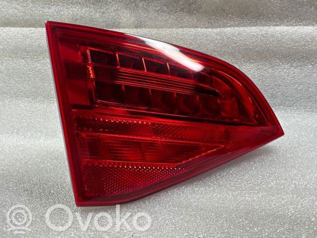 Стоп задній 8K9945093B VAG