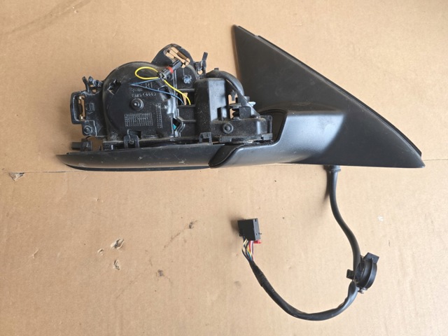 Праве бокове дзеркало 8U1857410FSP9 VAG