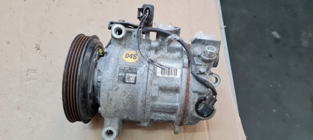 Компресор кондиціонера 8W0820803A VAG