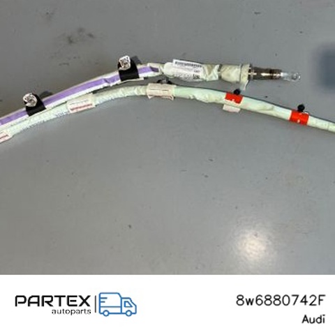 Подушка безпеки, збоку, права, AIRBAG 8W6880742F VAG