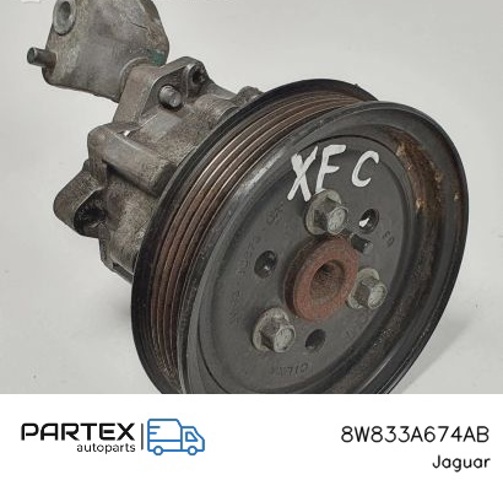 Насос кермового управління 8W833A674AB JAGUAR