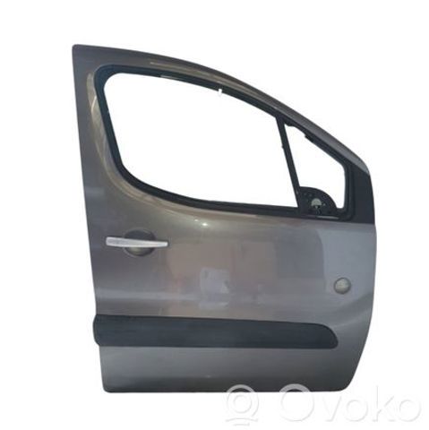 Дверка передня права 9004Z6 PEUGEOT