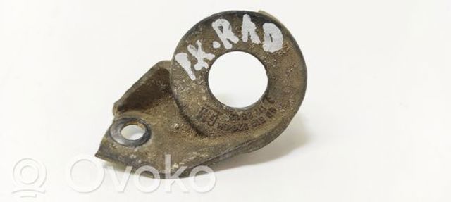 Кронштейн/подушка кріплення радіатора, верхній лівий 90501020 OPEL