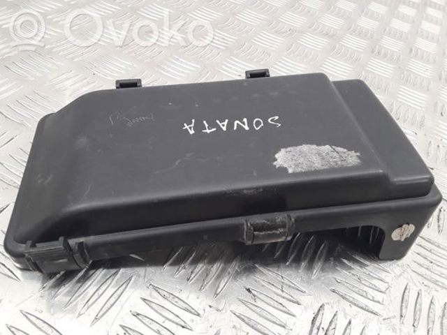 Реле запобіжників Хендай Соната V