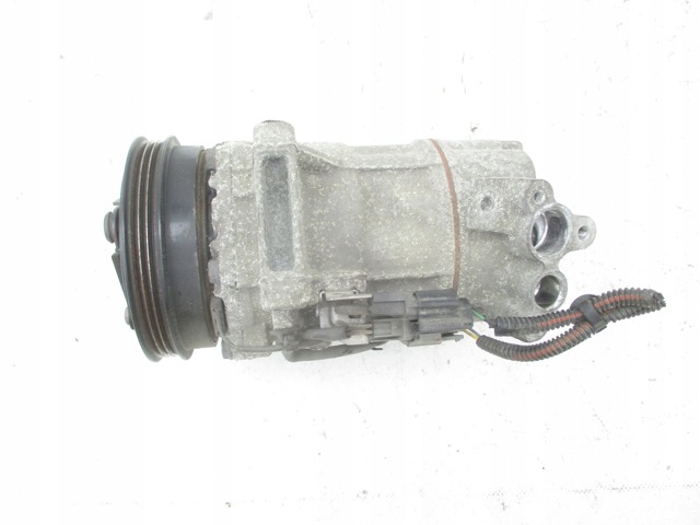 Насос кондиціонера 926009871R RENAULT