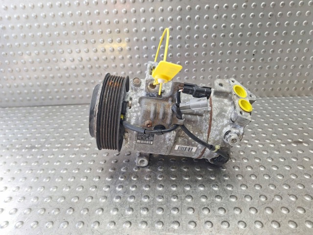Компресор холодоагенту 92600HV80A NISSAN