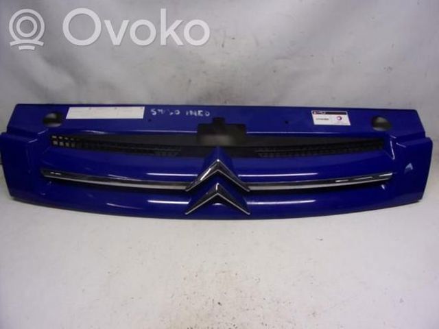 Решітка радіатора 9644758077 PEUGEOT