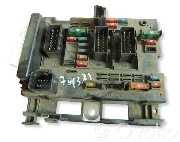 Коробка запобіжників 9650664080 PEUGEOT