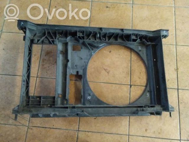 Облицювання рамки радіатора 9651941680 PEUGEOT