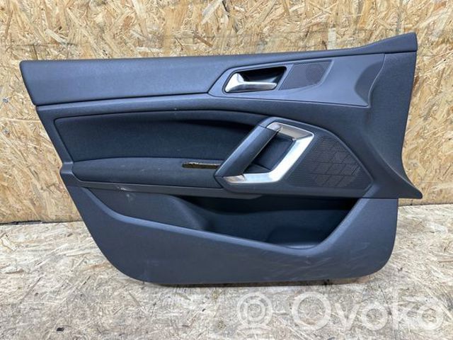 Обшивка-облицювання передньої двері, лівою, внутрішня 96776523ZD PEUGEOT