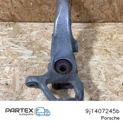Цапфа - поворотний кулак передній, лівий 9J1407245B PORSCHE