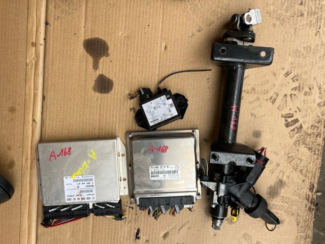 Блок двигуна A0001533179 MERCEDES