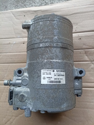 Компресор системи кондиціювання A0008301901 MERCEDES