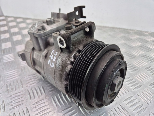 Компресор системи кондиціювання A0008302500 MERCEDES