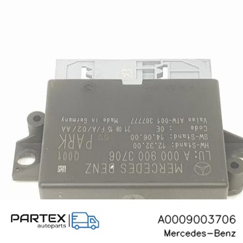 Модуль (блок ЕБУ) управління парктроніком A0009003706 MERCEDES