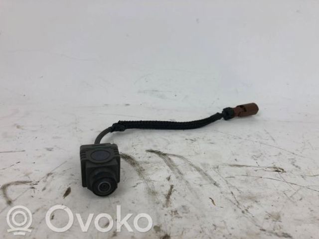 Камера заднього виду A0009051503 MERCEDES