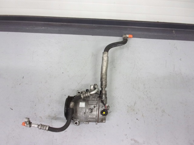 Компресор кондиціонера A0022300711 MERCEDES