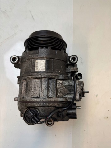 Компресор системи кондиціювання A0022305411 MERCEDES