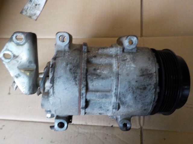 Компресор кондиціонера A0022306811 MERCEDES
