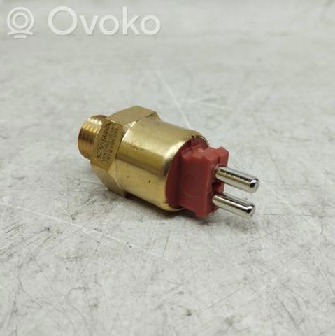 Вимикач системи охолодження A0065451524 MERCEDES