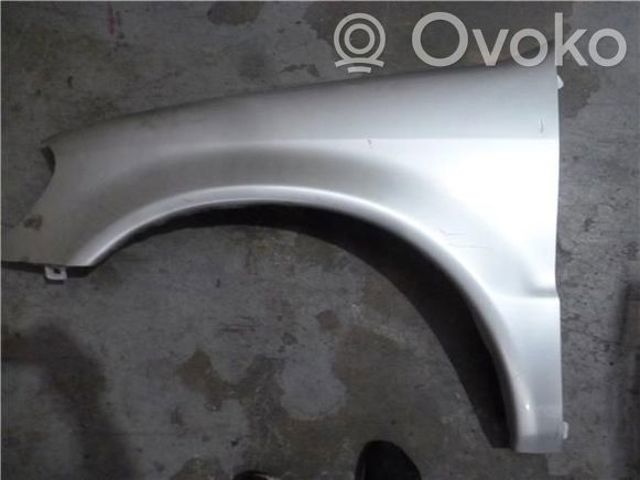 Ліве переднє крило A1638801906 MERCEDES
