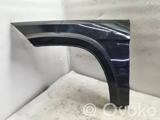 Переднє ліве крило A1668802700 MERCEDES