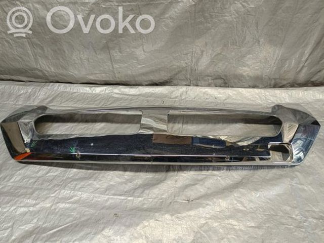 Переднє ікло бампера A1668857925 MERCEDES