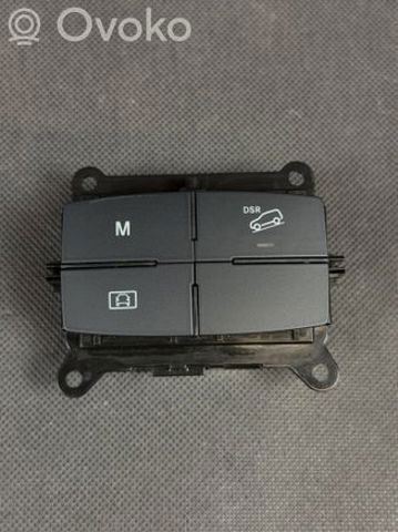 Блок кнопок центральної консолі A1669051451 MERCEDES