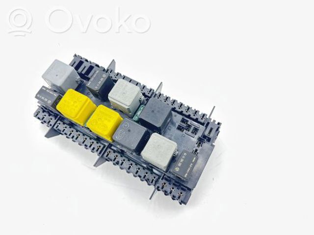 Монтажний блок A1669063801 MERCEDES