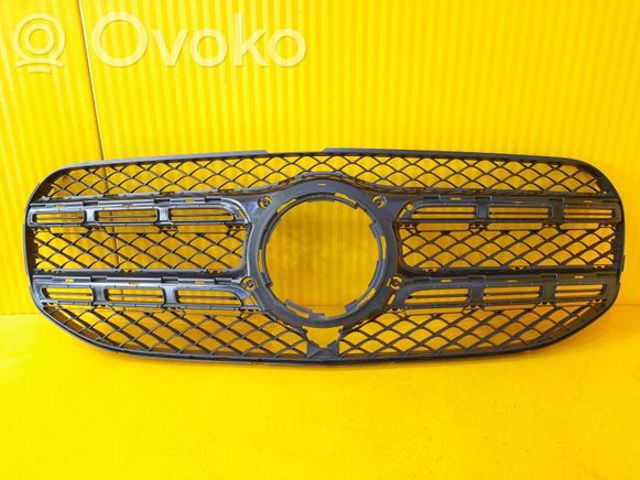 Облицювання радіатора A1678881200 MERCEDES