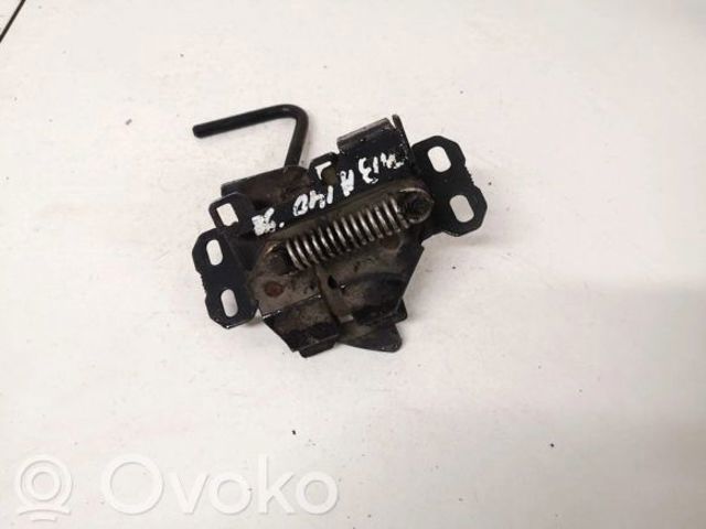 Замок кришки капота A1688800160 MERCEDES